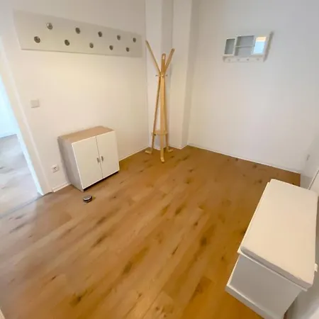 Schoene Aussicht, 70qm, Kontaktloser Check-in Appartement *