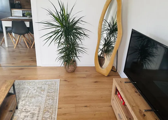 Schoene Aussicht, 70qm, Kontaktloser Check-in Appartement Eisenach