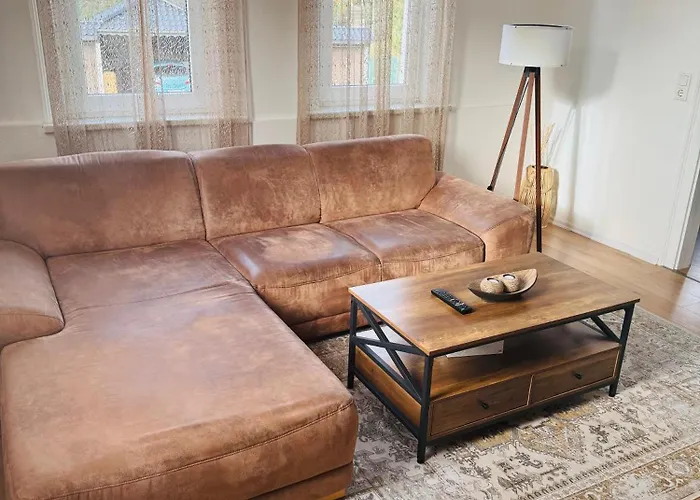 Appartement Schoene Aussicht, 70qm, Kontaktloser Check-in Eisenach